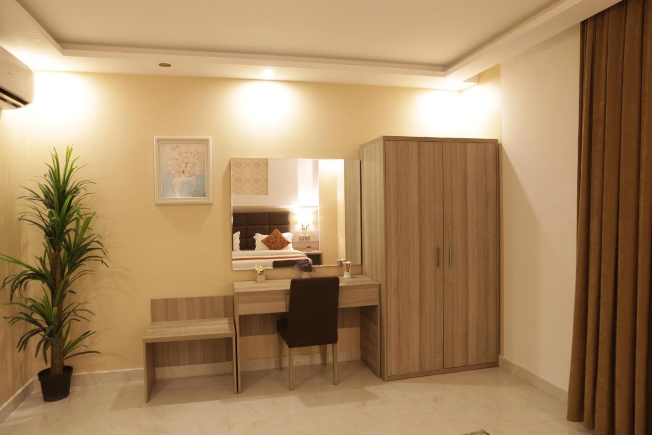 Hikayet Abeer Hotel Apartment Джедда Экстерьер фото