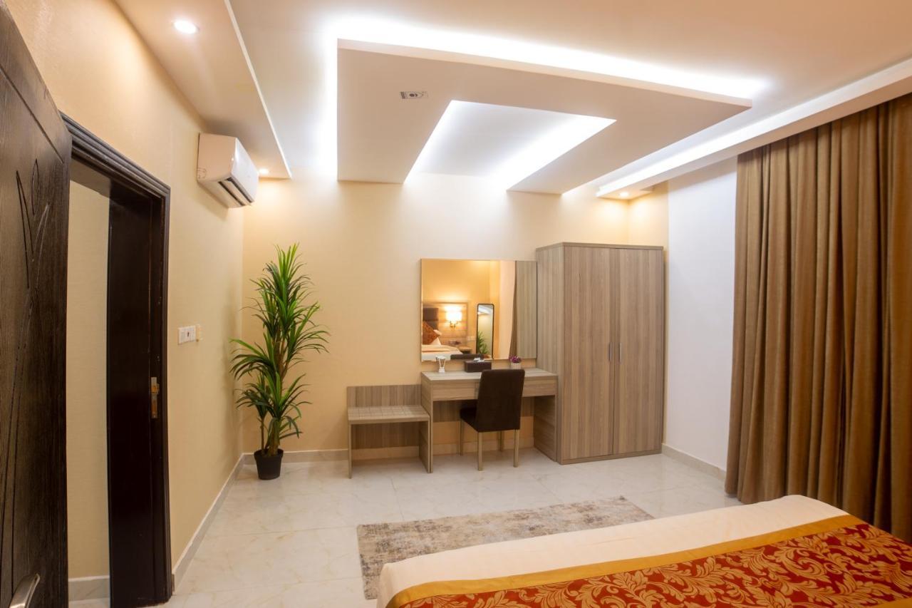 Hikayet Abeer Hotel Apartment Джедда Экстерьер фото